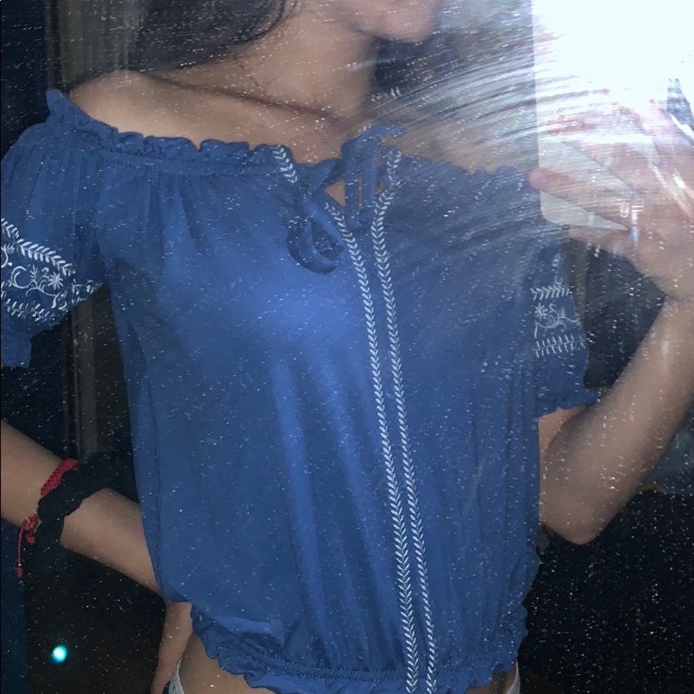 Blue top